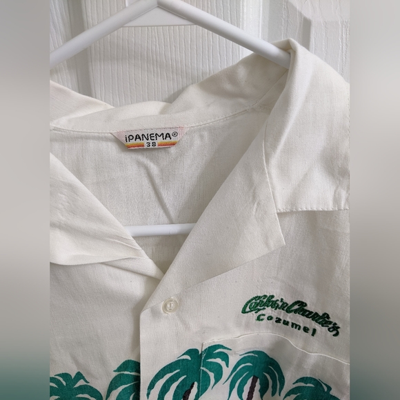 Vintage Carlos and Charlie Cozumel button up - Picture 3 of 3